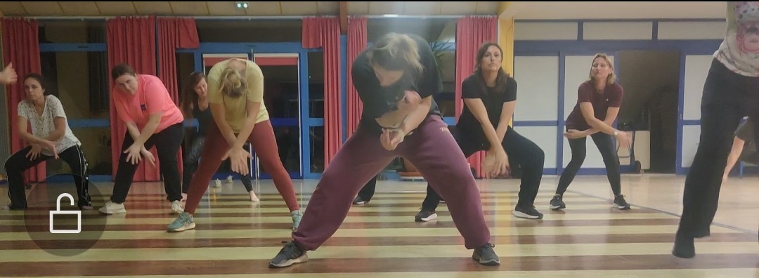 Mix dance 2026 Association de Cresserons Cours du mercredi 19h40 à 20h40